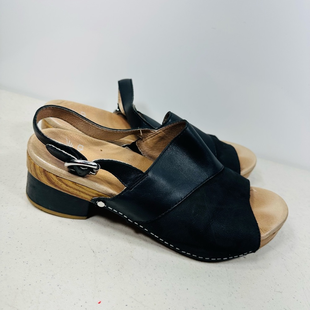 Dansko Sandals Women 42 Madalyn Sling back Black Leather Block Heels US 11 - Picture 3 of 6